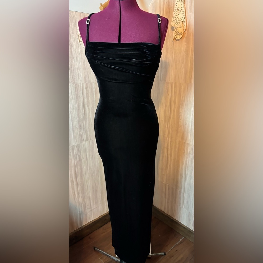 All that Jazz Velvet Long Black Dress